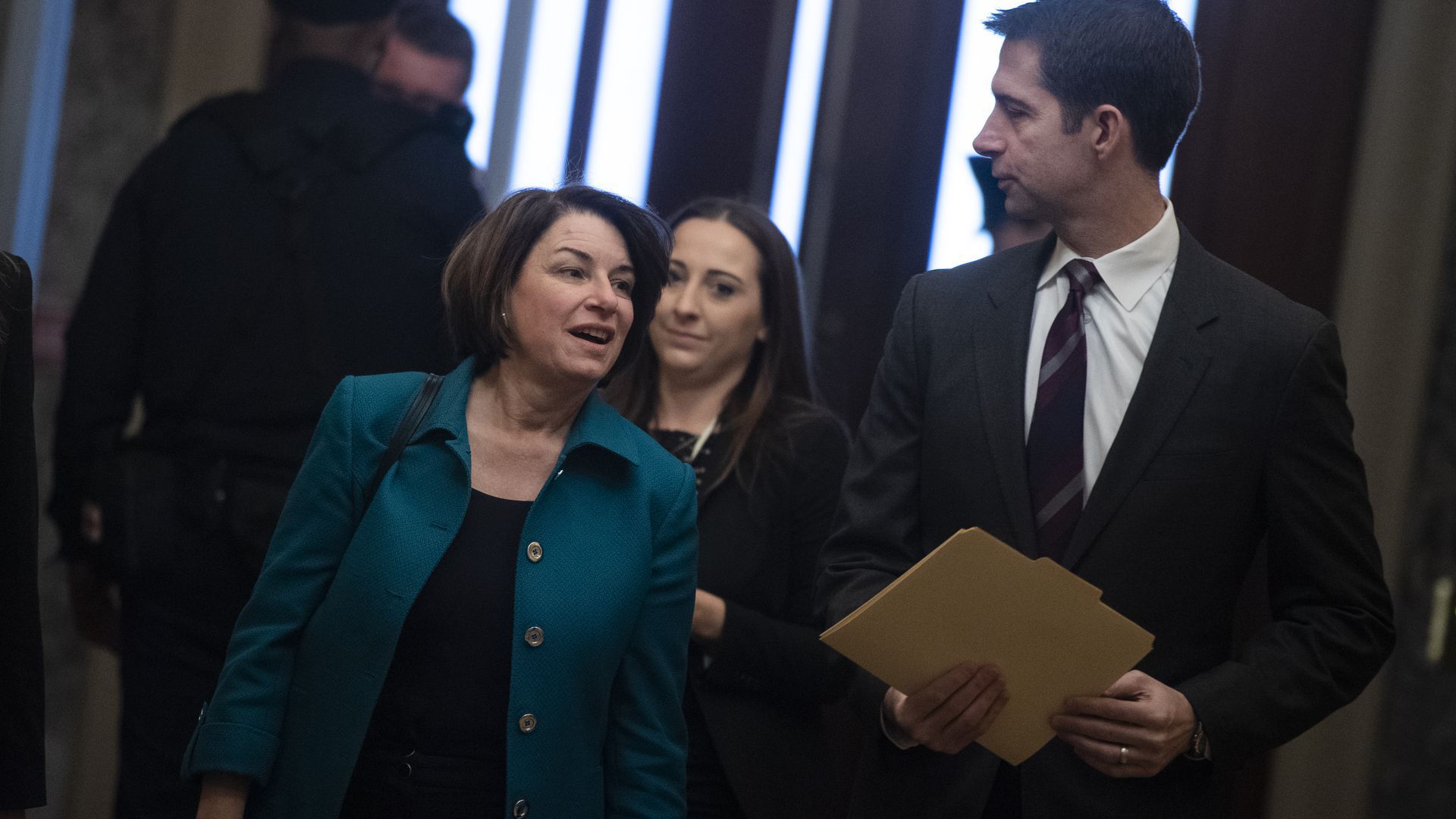 Sens. Amy Klobuchar and Tom Cotton arrive at the Capitol for the impeachment trial of President Trump on Jan. 21, 2020. Photo: Tom Williams/Getty Images